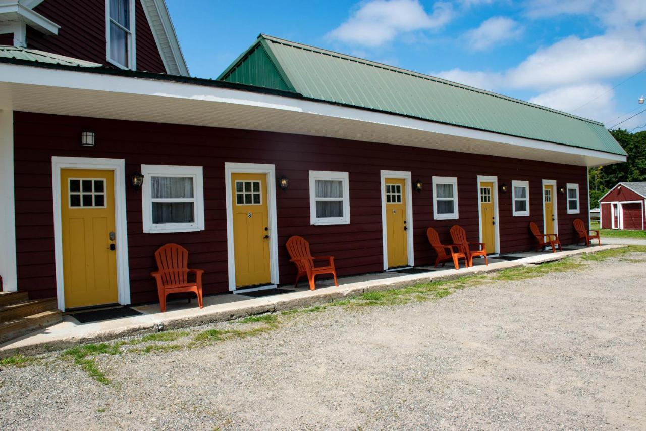 The Whitetail And Suites- Mini-hôtel 3*