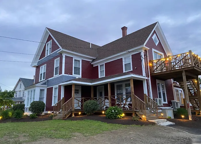 The Whitetail Inn And Suites- Lincoln