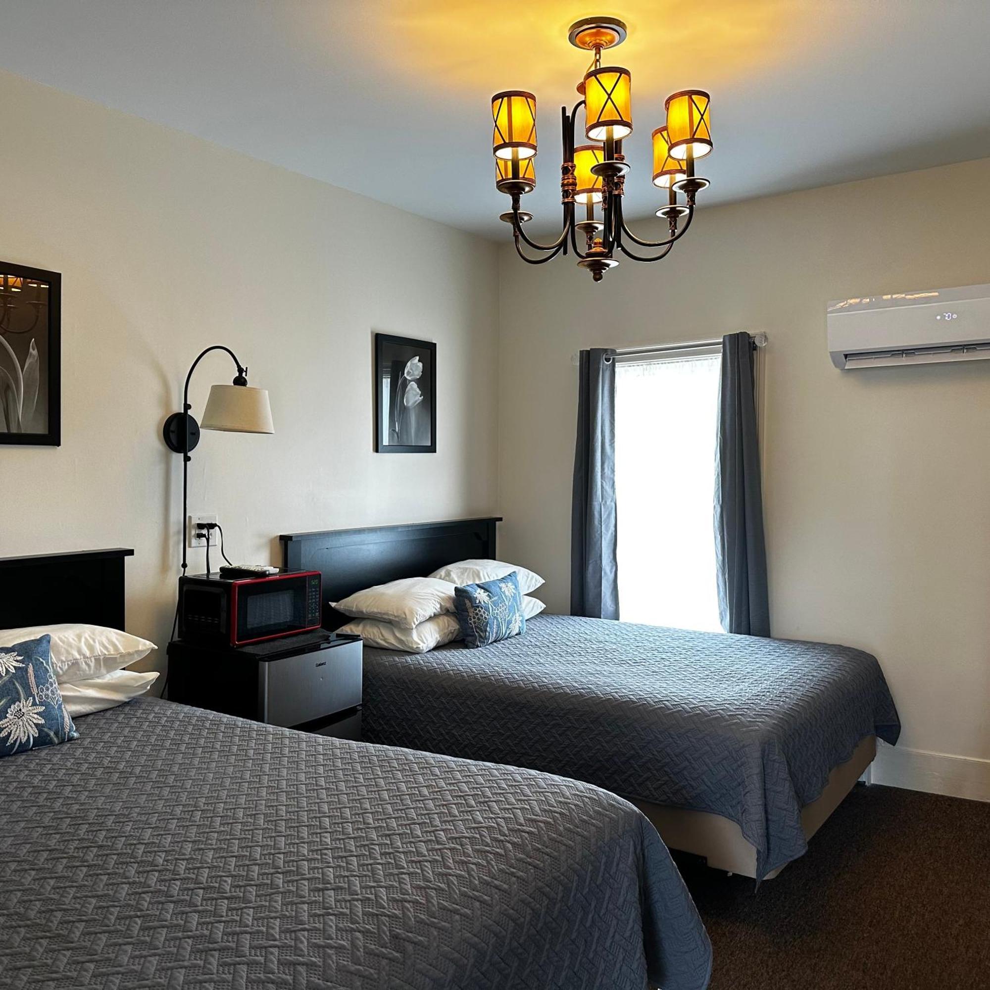 The Whitetail And Suites- Lincoln